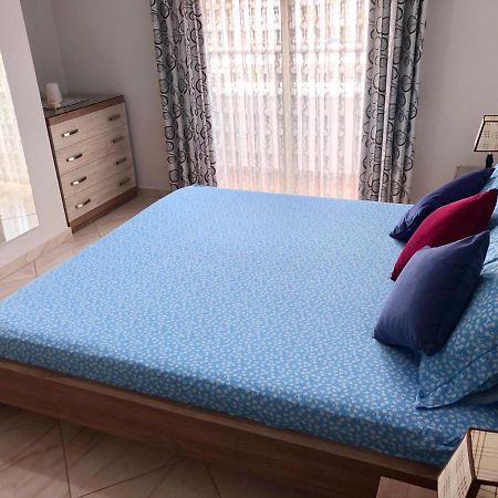 Queen Isabella Premium Hotell Vlorë Exteriör bild