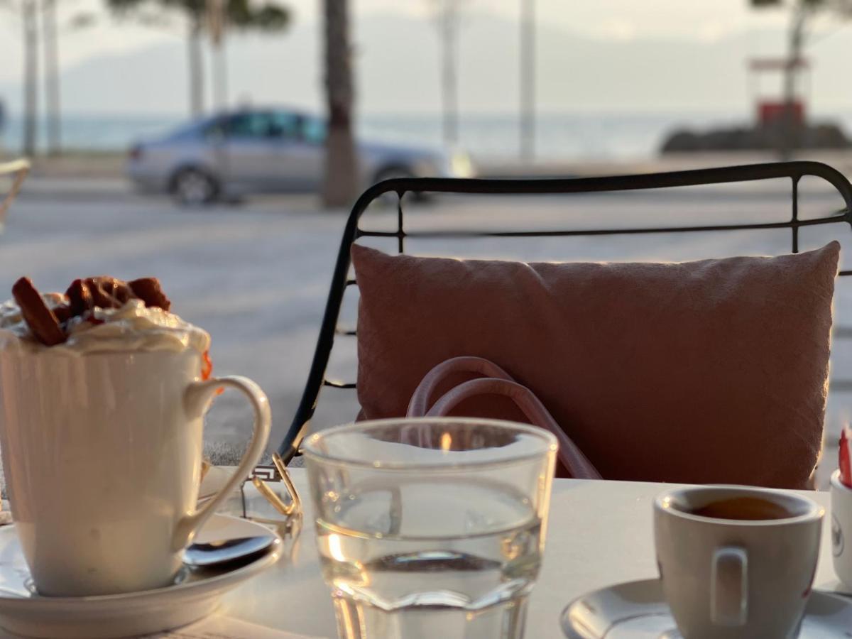 Queen Isabella Premium Hotell Vlorë Exteriör bild